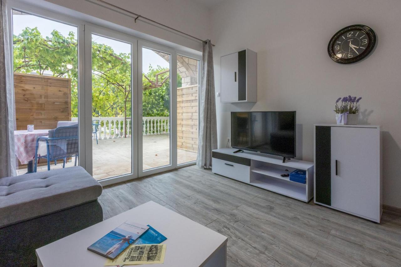Apartments Ankica ซริกเวนิซา ภายนอก รูปภาพ