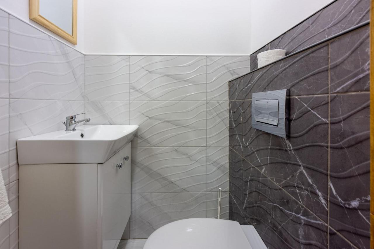 Apartments Ankica ซริกเวนิซา ภายนอก รูปภาพ