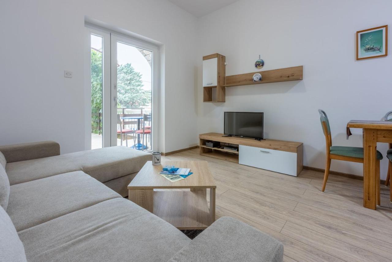 Apartments Ankica ซริกเวนิซา ภายนอก รูปภาพ