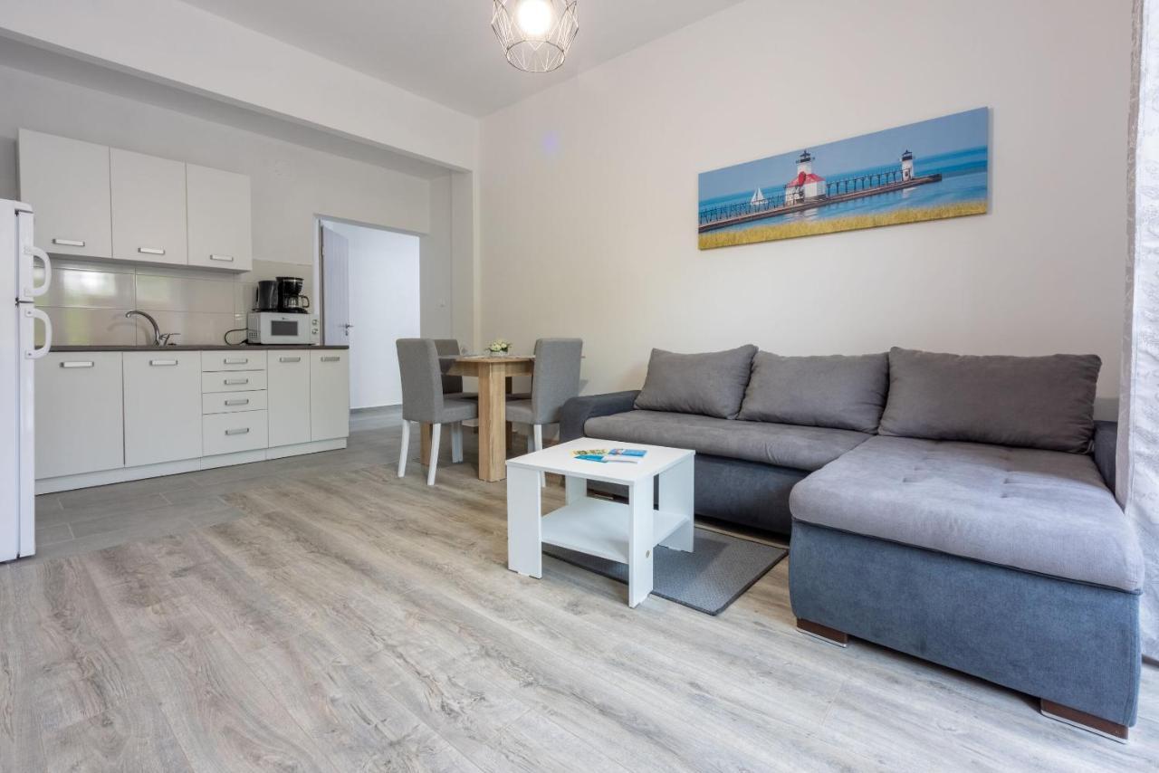 Apartments Ankica ซริกเวนิซา ภายนอก รูปภาพ